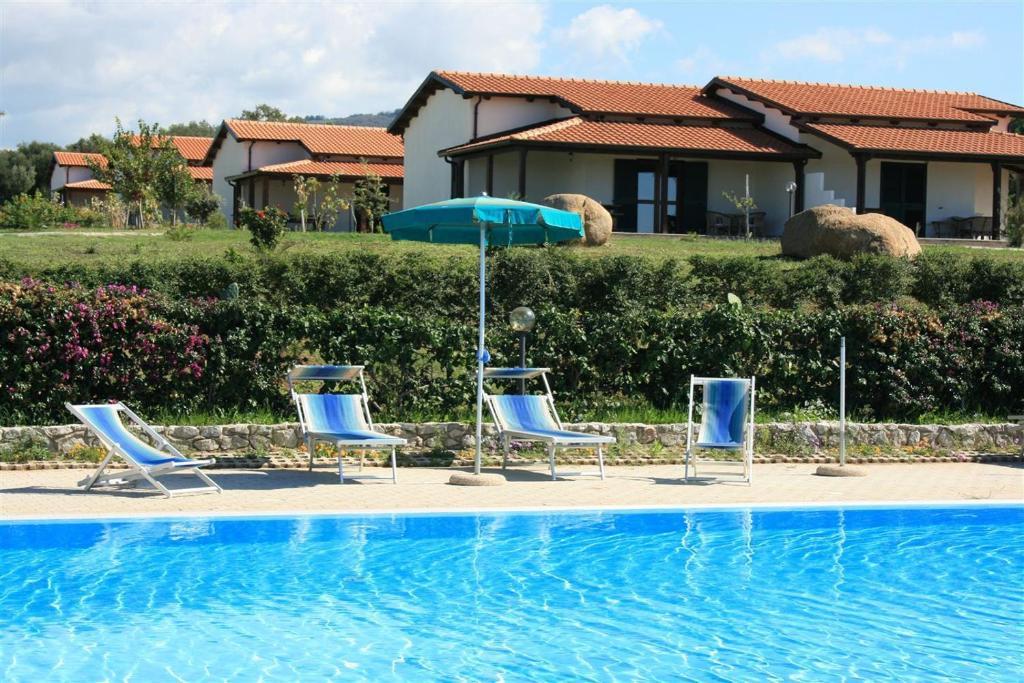 Agriturismo Ninea Рикади Экстерьер фото