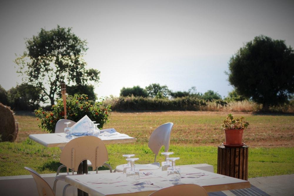 Agriturismo Ninea Рикади Экстерьер фото