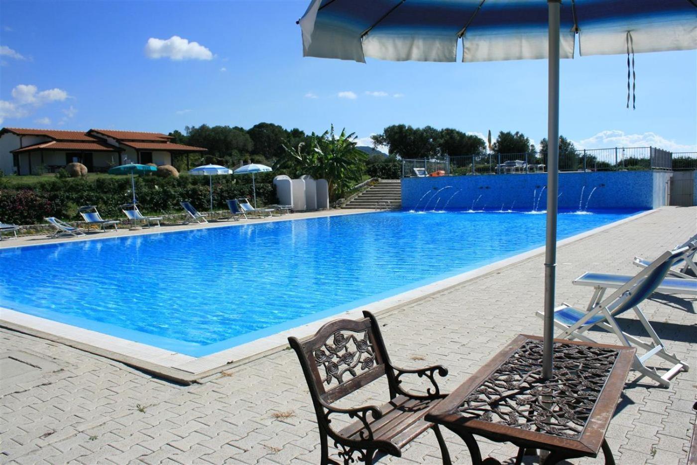 Agriturismo Ninea Рикади Экстерьер фото